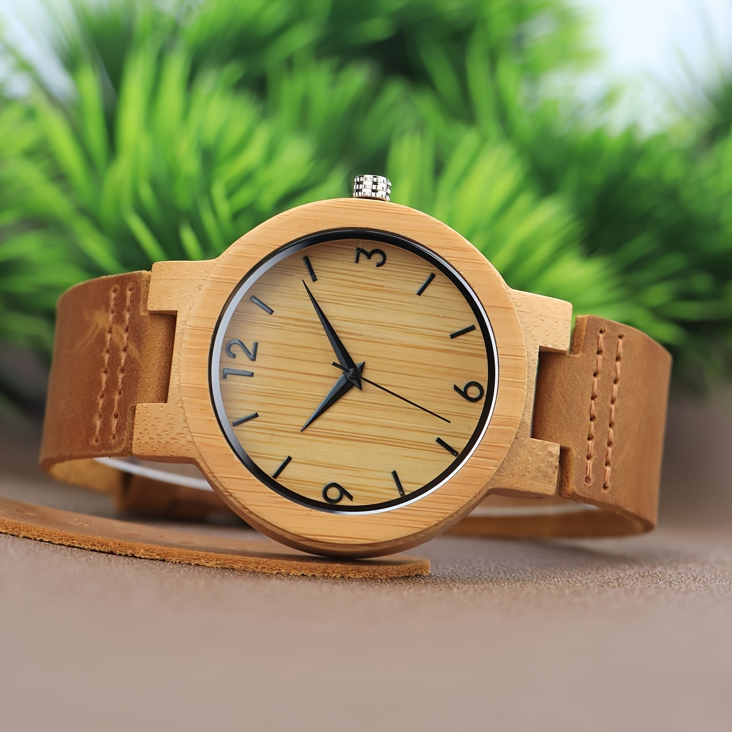 Genuine Leather Strap Men's Quartz Watch